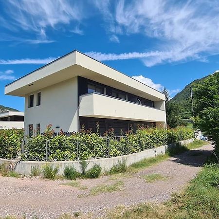 Appartamenti Moderni, Luminosi E Tranquilli Con Parcheggio Privato - Agritur La Tenuta トレント エクステリア 写真
