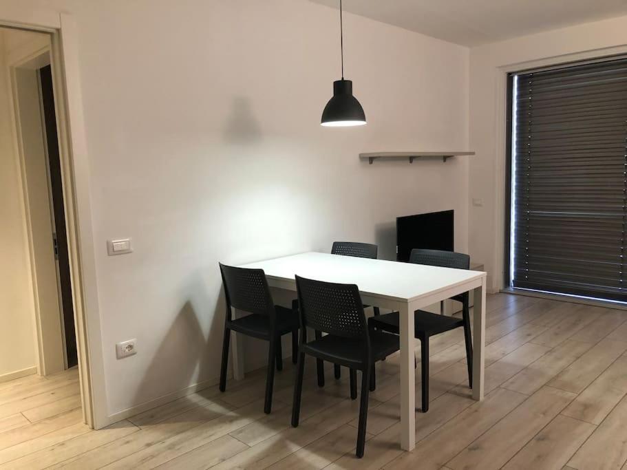 Appartamenti Moderni, Luminosi E Tranquilli Con Parcheggio Privato - Agritur La Tenuta トレント エクステリア 写真