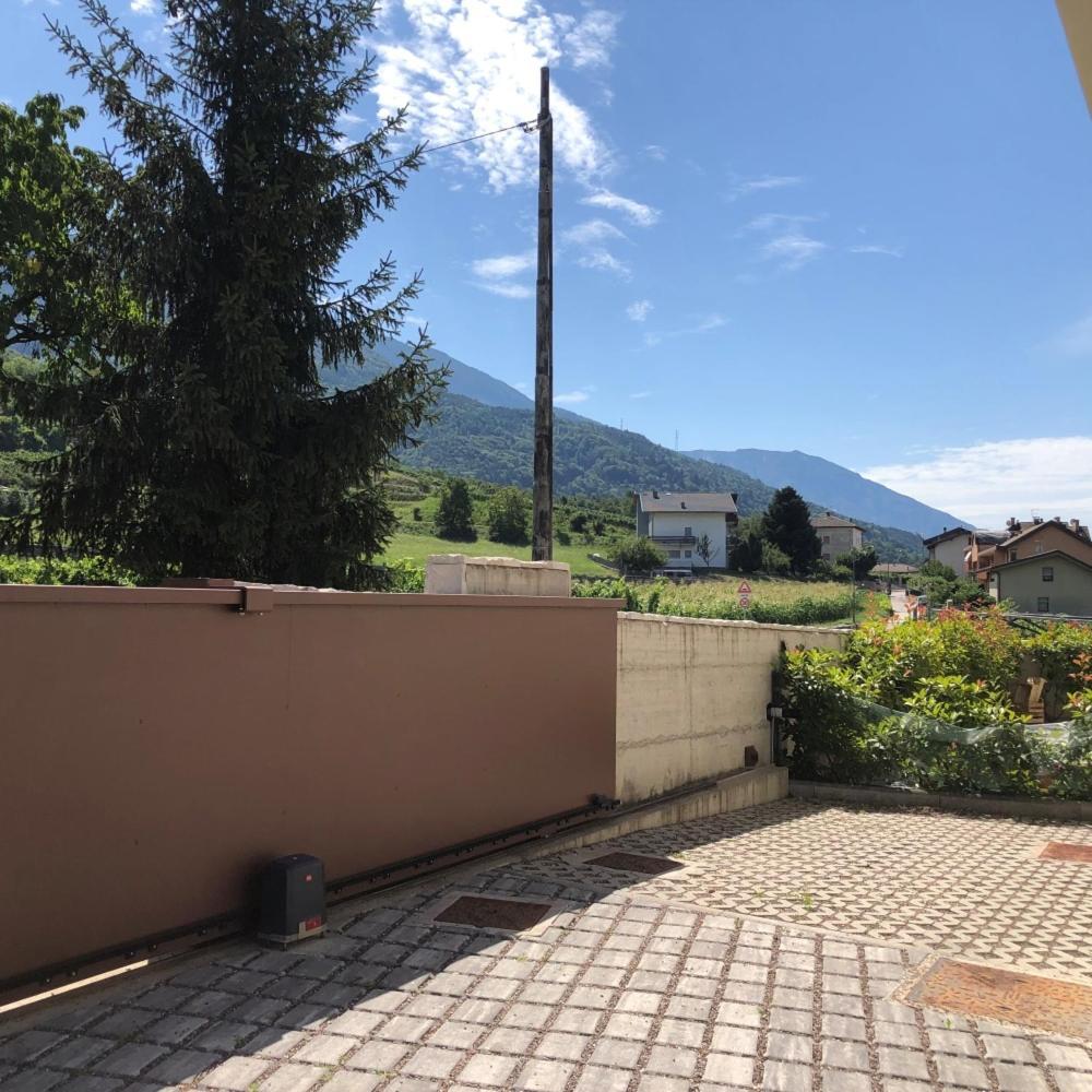 Appartamenti Moderni, Luminosi E Tranquilli Con Parcheggio Privato - Agritur La Tenuta トレント エクステリア 写真
